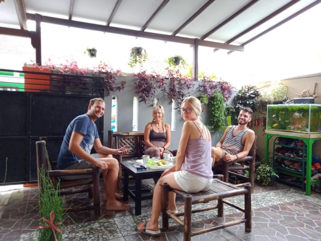Banyuwangi Homestay Екстер'єр фото