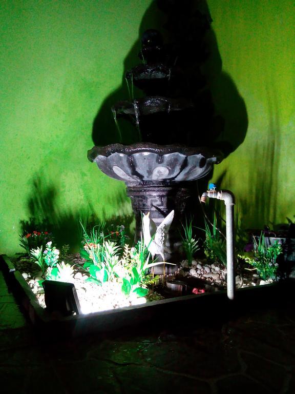 Banyuwangi Homestay Екстер'єр фото